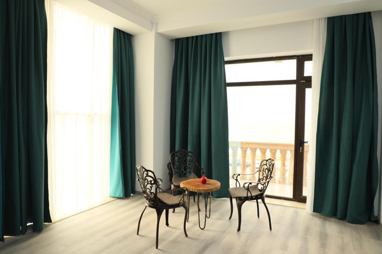Sumqayıt Novart Gallery&Sea Hotel מראה חיצוני תמונה