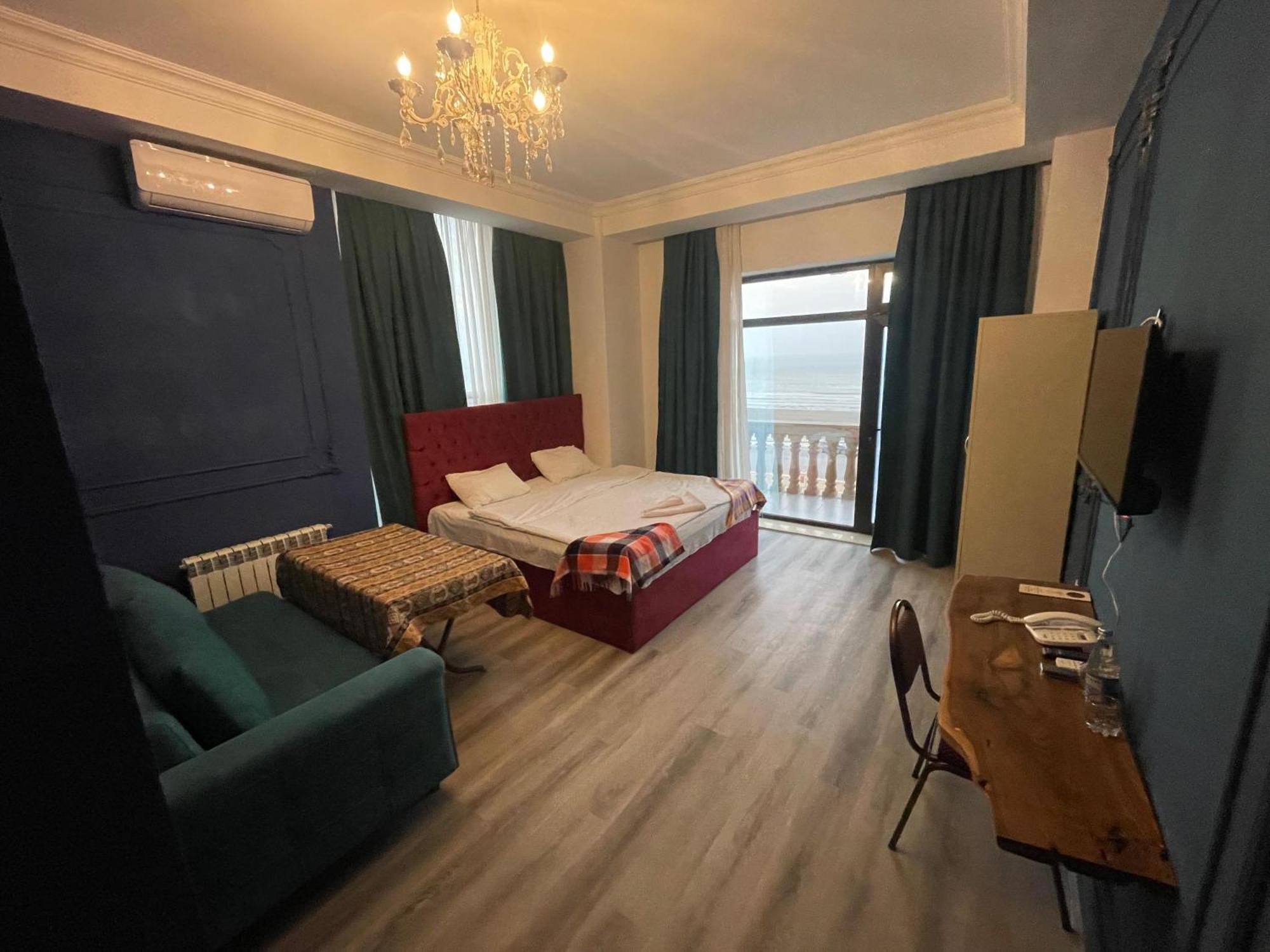 Sumqayıt Novart Gallery&Sea Hotel מראה חיצוני תמונה